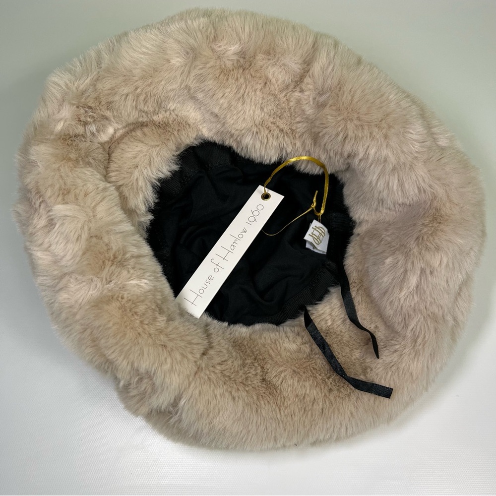 House of Harlow 1960 Faux Fur Bucket Hat NWT - Picture 3 of 4